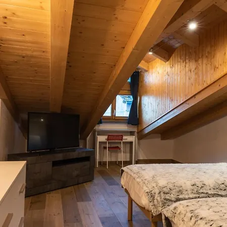 Rayon De Miel Holiday home Aosta