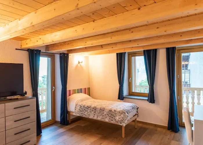 Vakantiehuis Rayon De Miel Aosta